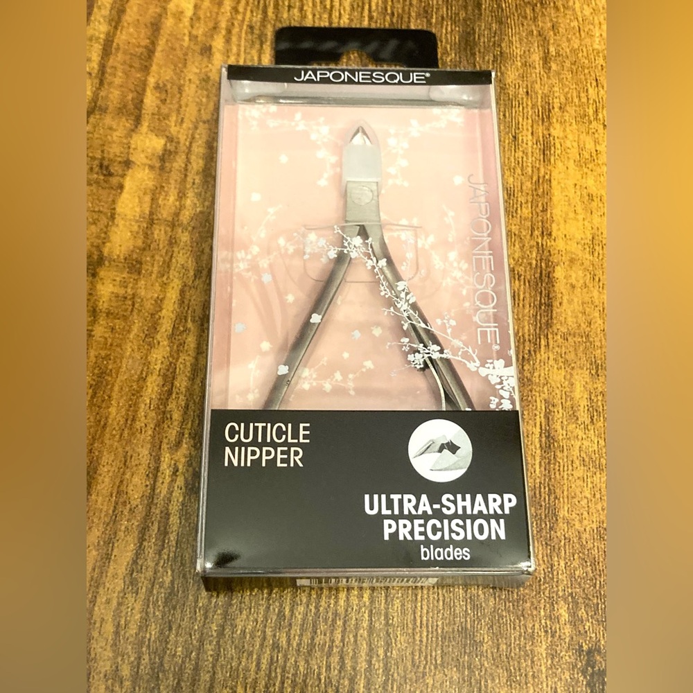 Japonesque Cuticle Nipper Ultra-Sharp Precision Blades new